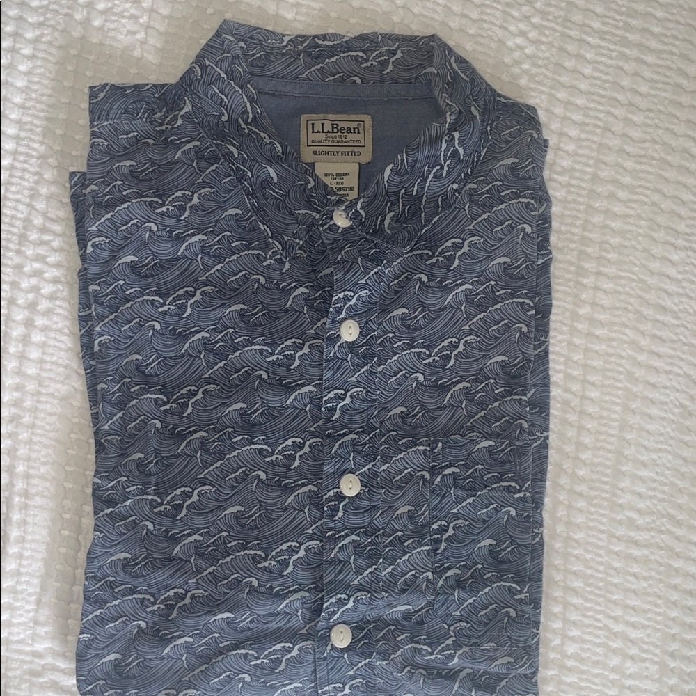 L.L. Bean Blue Wave Pattern Shirt